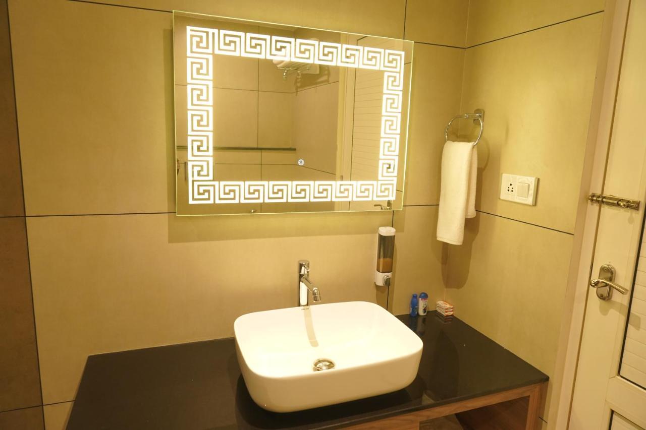 Hotel Bekal International Kāsaragod Esterno foto